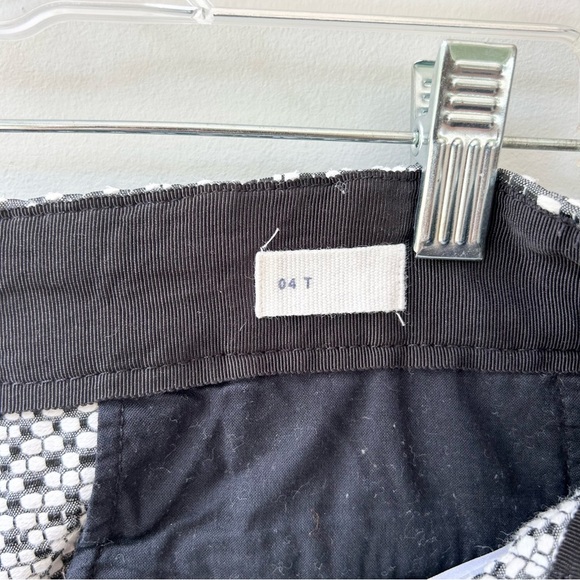 Gap for Good woven high waisted shorts with side lace up detail - Picture 6 of 9